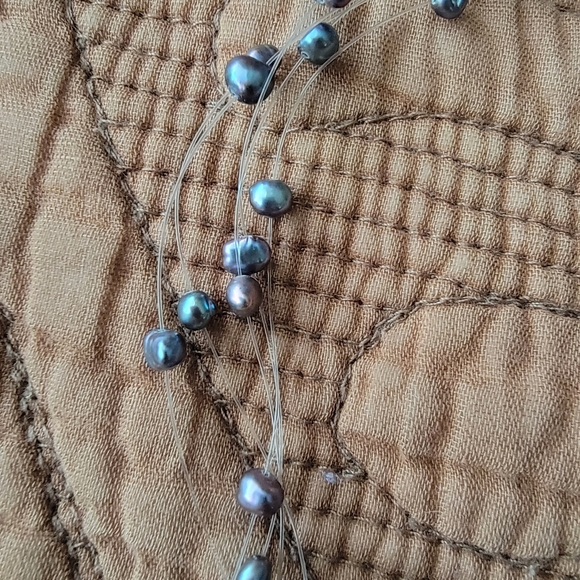 Necklace - Picture 2 of 4